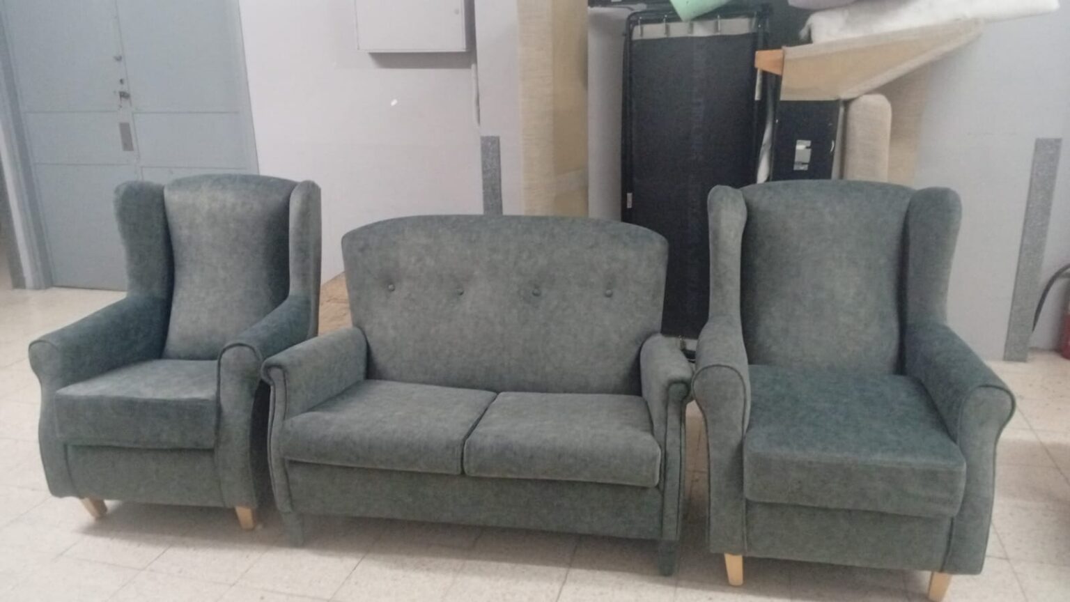 Muebles tapizados con un acabado como nuevos